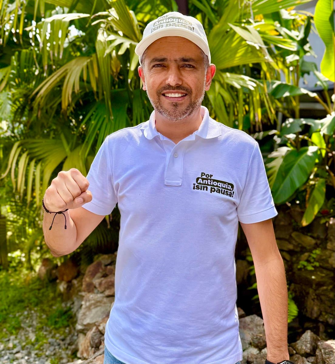 Braulio Espinosa Márquez, candidato a la Gobernación de Antioquia, cercano a la comunidad envigadeña